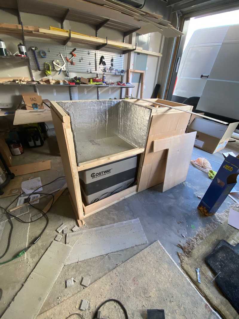 kitchen frame with thermoinsulation